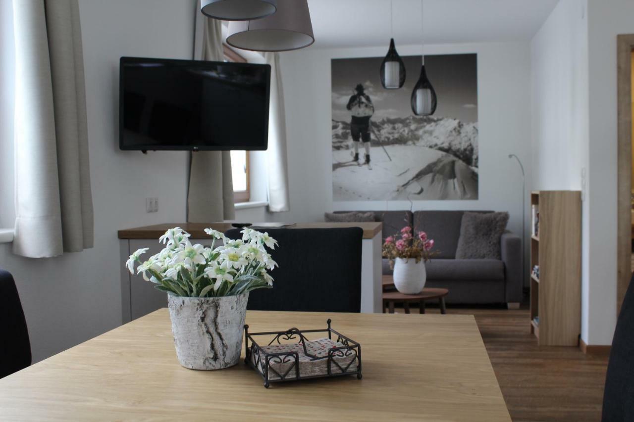 Apart Raich Prutz Buitenkant foto
